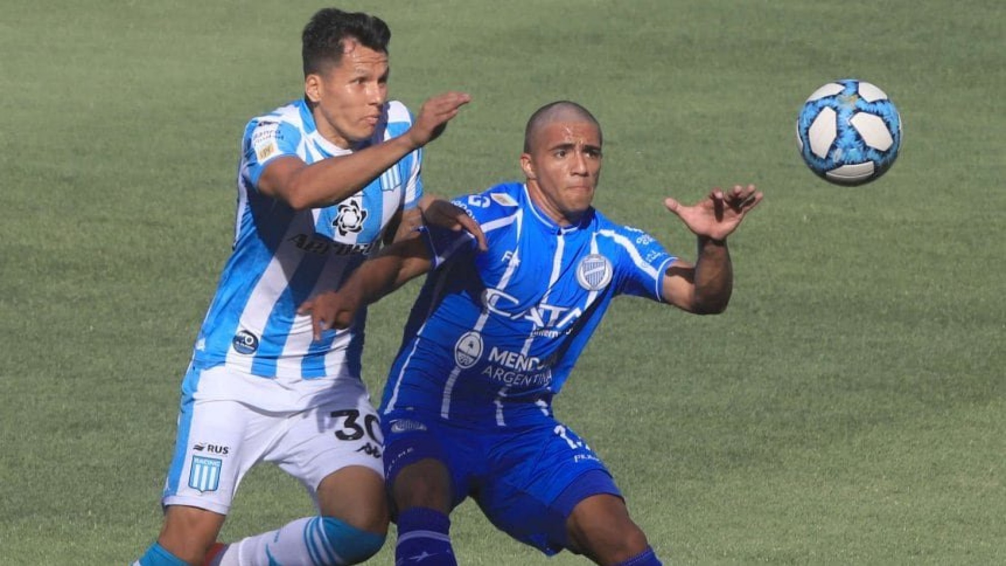 Papelón de Godoy Cruz en el Cilindro de Avellaneda